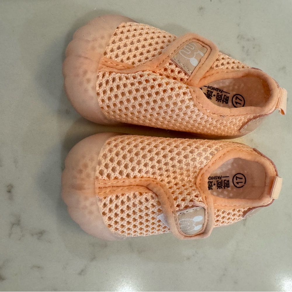 Kids Peach Mesh Water Shoes - Lightweight Slip-On